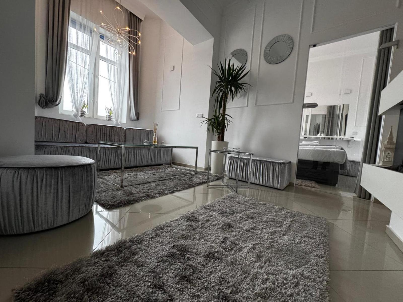 Salt Inn Apartments No 2 - Jacuzzi Wieliczka Exterior foto